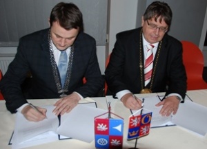 Hejtman Franc podepsal Memorandum o spoluprci v oblasti cestovnho ruchu s Libereckm krajem
